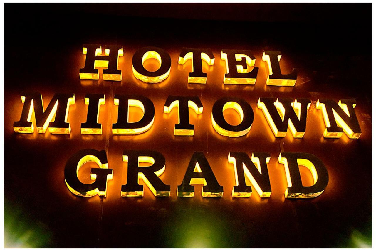 Hotel Midtown Grand Kota  Esterno foto